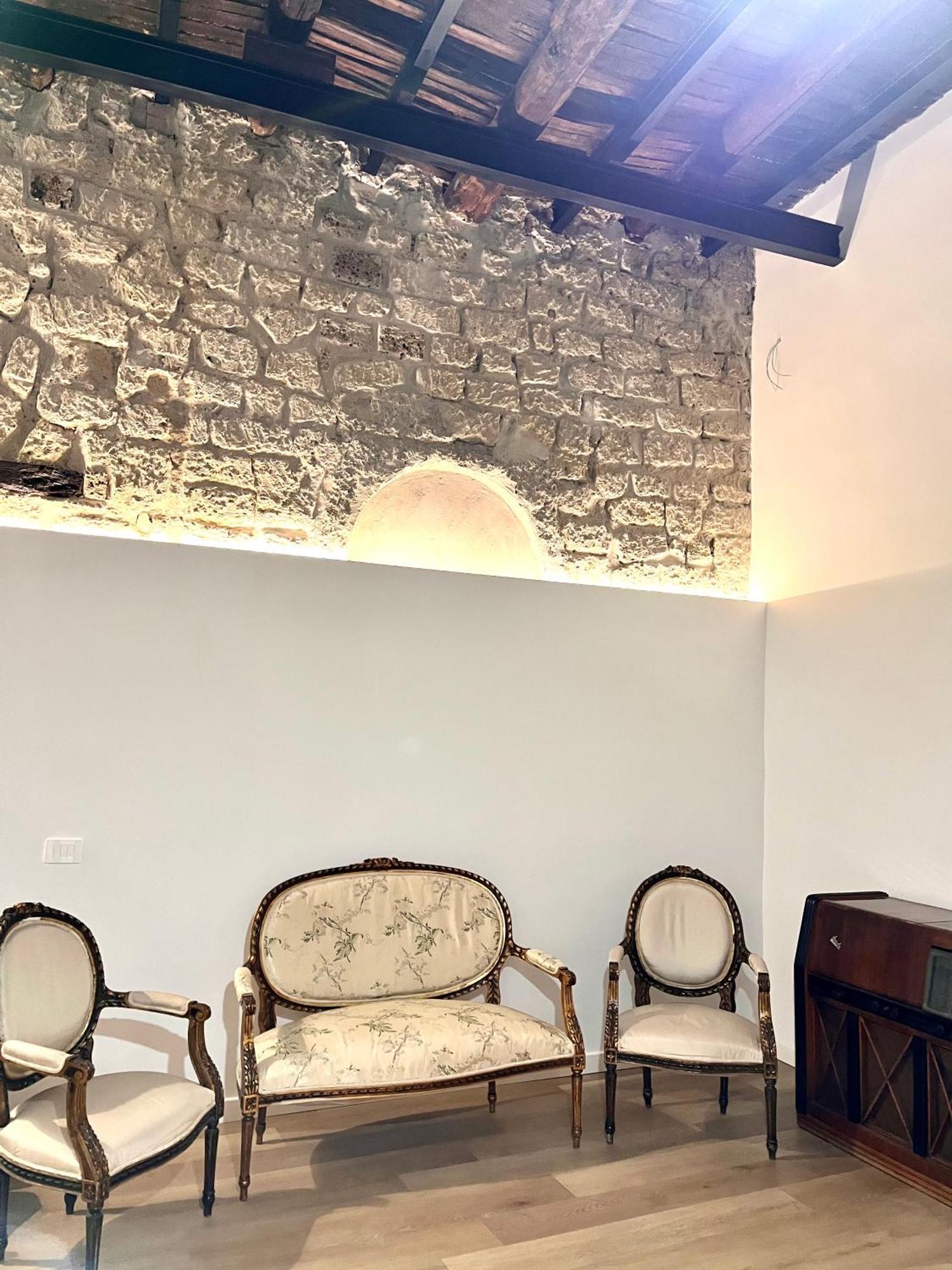 La Casa Di Nelly Boutique Apartment Napoli ภายนอก รูปภาพ