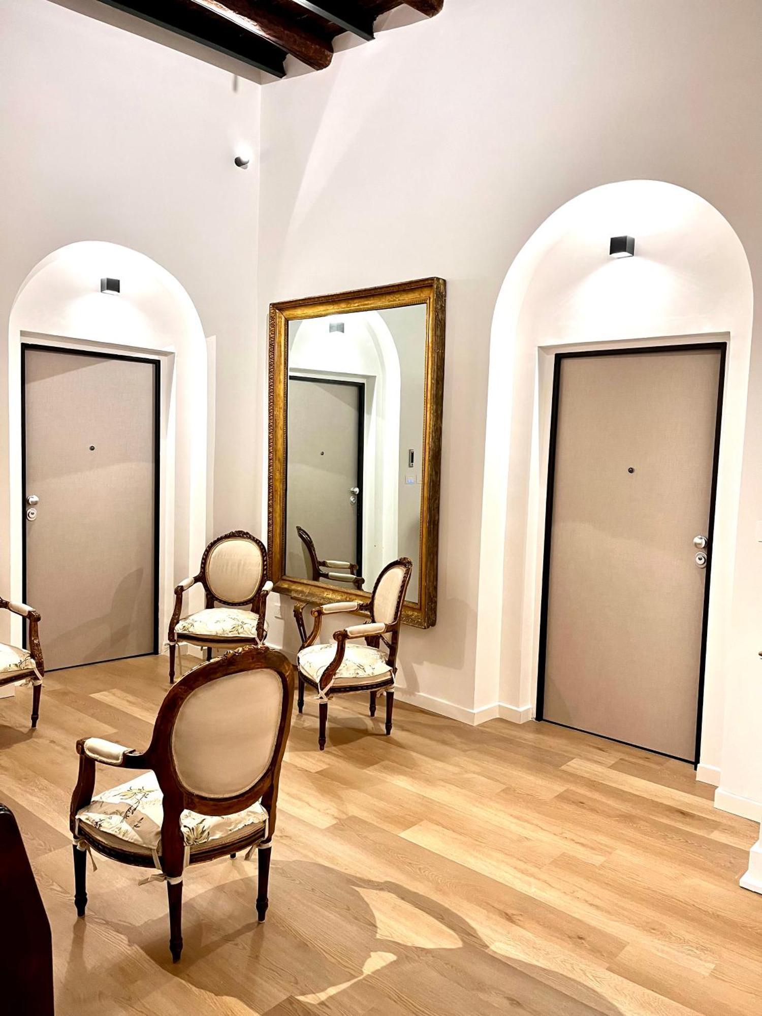 La Casa Di Nelly Boutique Apartment Napoli ภายนอก รูปภาพ