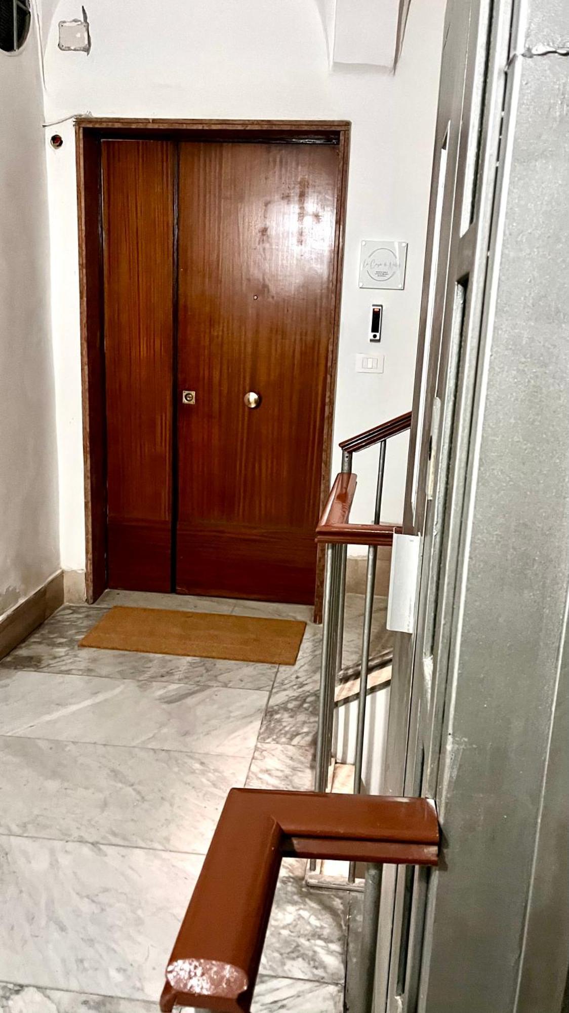 La Casa Di Nelly Boutique Apartment Napoli ภายนอก รูปภาพ